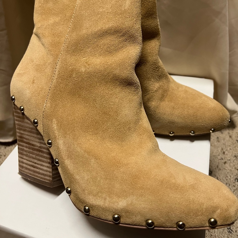 Women’s BCBG gold studded booties. Size 9